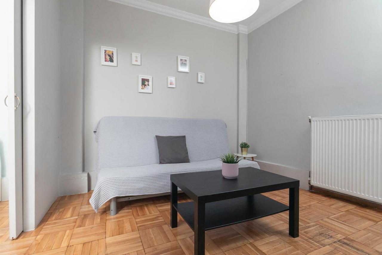 Houseloft Urban Gardens Apartment